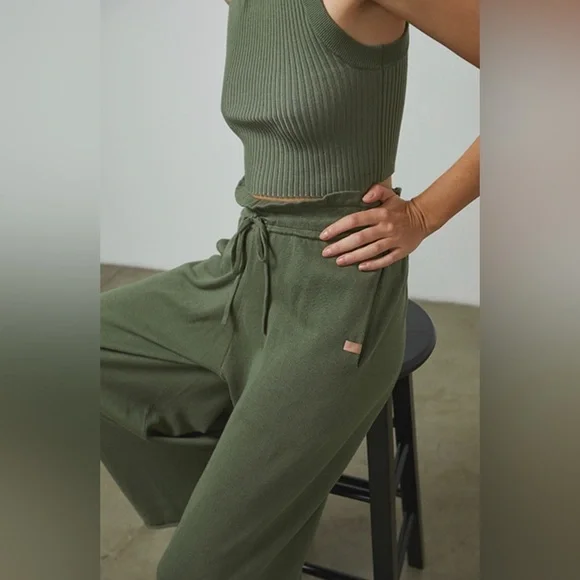 NWT Lunya Cozy Cotton Silk Relaxed Pant In Humble Green